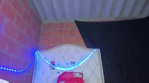 Snapshot of stephany_doll_ chatting on October 25, 2025, 11:43 pm Anny online show from October 25, 2025, 11:43 pm