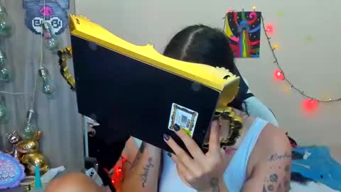 Stephany  independient model  online show from November 5, 2025, 11:27 pm