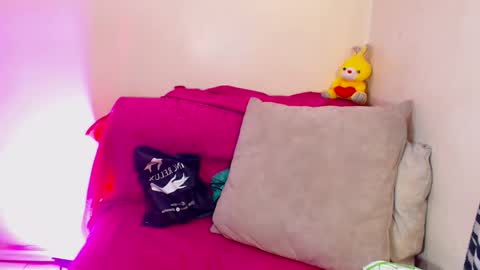 Snapshot of stephanyyx1 chatting on March 6, 2026, 4:53 am stephanyyx1 online show from March 6, 2026, 4:53 am