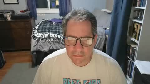 stephenhal9 online show from May 8, 2026, 12:49 am