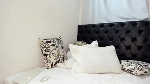 estefania online show from February 14, 2025, 1:45 am