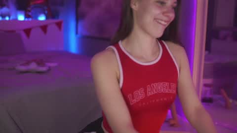 stephie0404 online show from December 15, 2024, 8:36 pm