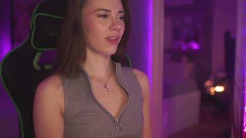 stephie0404 online show from December 22, 2024, 8:58 pm
