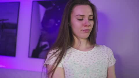 stephie0404 online show from February 8, 2025, 11:34 pm