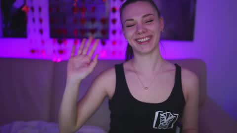 stephie0404 online show from February 17, 2025, 10:25 pm