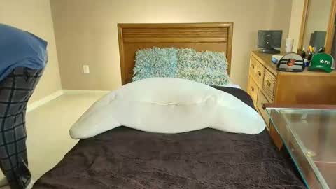 Snapshot of stephonstallion chatting on December 3, 2025, 8:07 pm Stephon Stallion online show from December 3, 2025, 8:07 pm