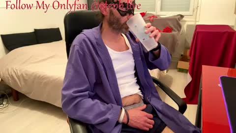 Snapshot of stephxl chatting on April 9, 2026, 5:07 pm Steph live french bigcock tbm online show from April 9, 2026, 5:07 pm