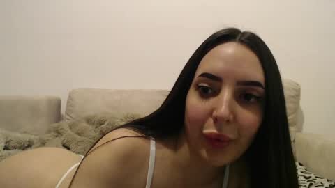 StepMommy19 online show from March 11, 2026, 8:59 pm