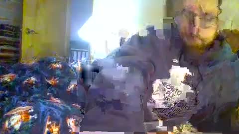 Snapshot of sterben13v chatting on December 2, 2024, 5:37 pm Ian23602 online show from December 2, 2024, 5:37 pm