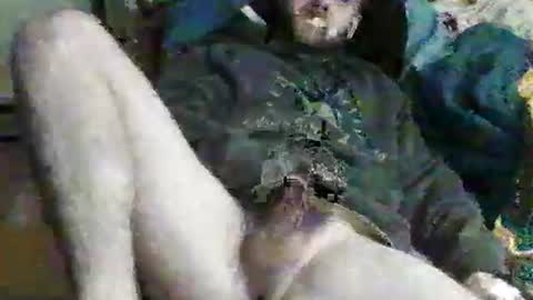 Snapshot of sterben13v chatting on January 29, 2025, 1:16 am Ian23602 online show from January 29, 2025, 1:16 am