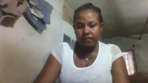 sterina0102 online show from February 4, 2026, 8:53 am