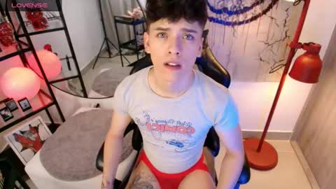 Snapshot of stev_austin_ chatting on April 10, 2026, 9:30 pm Stev austin online show from April 10, 2026, 9:30 pm