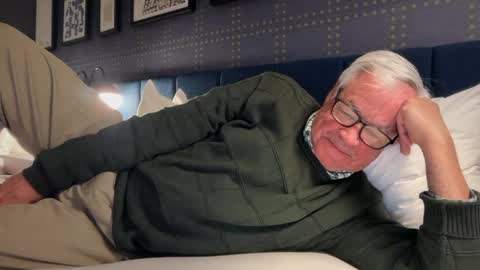 Steve online show from April 16, 2026, 1:28 am