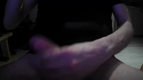 Snapshot of steve9925 chatting on February 20, 2025, 10:48 pm steve9925 online show from February 20, 2025, 10:48 pm