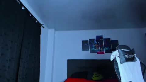 steve_coltt online show from May 8, 2026, 1:33 am