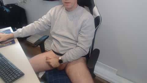 Snapshot of steve_oo8 chatting on February 12, 2025, 6:19 pm steve_oo8 online show from February 12, 2025, 6:19 pm