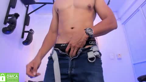 STIVEN online show from February 1, 2025, 7:13 pm