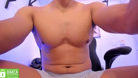 STIVEN online show from February 18, 2025, 7:52 pm
