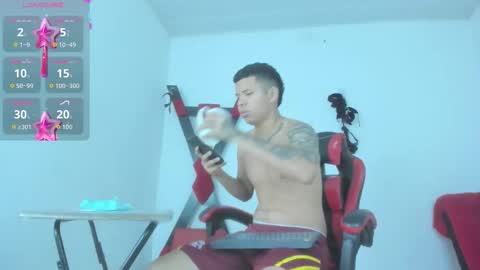 Snapshot of steven19_latinboy chatting on March 1, 2026, 11:34 am Steven online show from March 1, 2026, 11:34 am