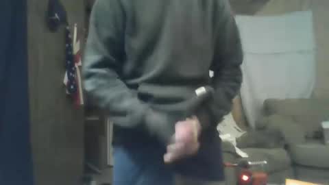 Snapshot of steveneg13 chatting on March 6, 2025, 12:19 pm Steveneg13 online show from March 6, 2025, 12:19 pm