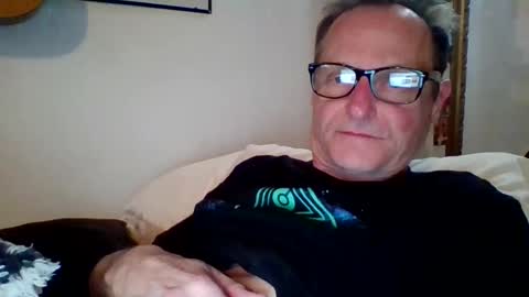 steviehard7 online show from January 26, 2025, 5:13 am