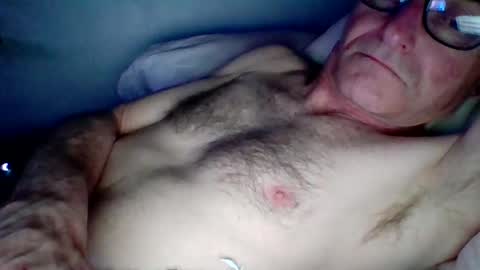 steviehard7 online show from January 27, 2025, 8:18 am