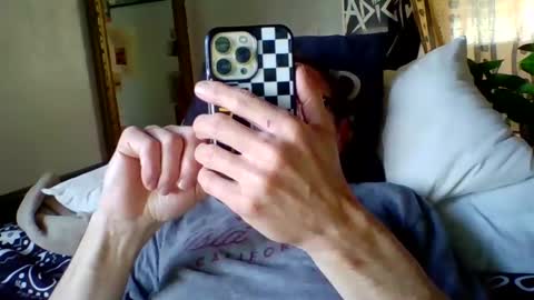 steviehard7 online show from January 28, 2025, 5:24 pm