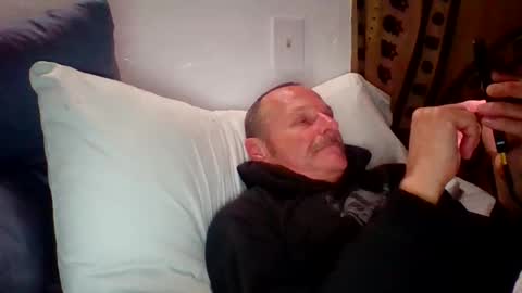 steviehard7 online show from November 3, 2025, 8:15 am