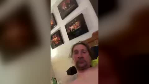 Snapshot of steviehardcock71 chatting on August 10, 2026, 12:58 am steviehardcock71 online show from August 10, 2026, 12:58 am