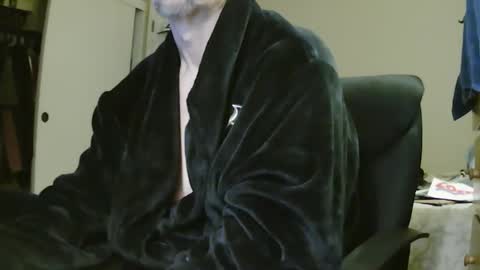 Chillguy online show from May 20, 2026, 4:40 am