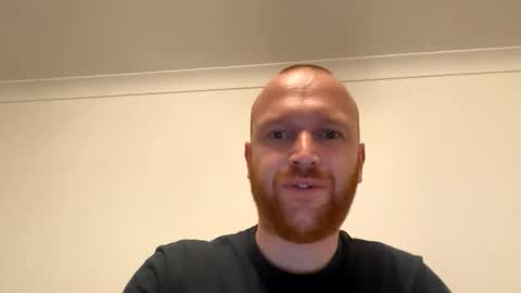 stevvo89 online show from November 12, 2025, 2:12 am