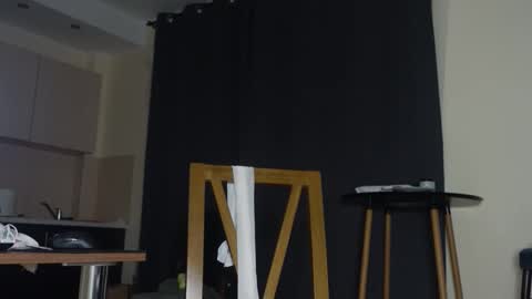 Stewart Barnz online show from April 1, 2026, 2:56 am