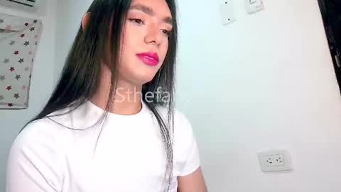 sthefany2512 online show from June 17, 2026, 1:19 am