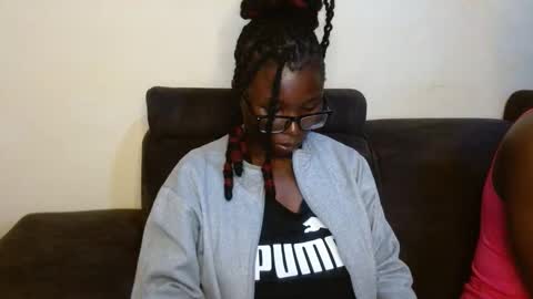 Snapshot of sticklavah chatting on October 24, 2025, 6:43 am sticklavah online show from October 24, 2025, 6:43 am