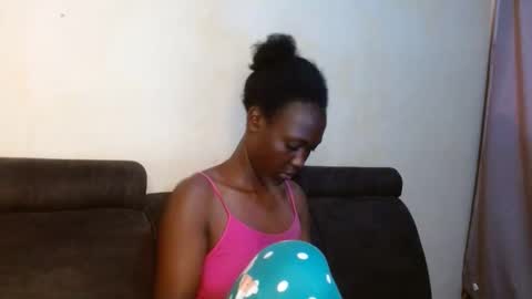 Snapshot of sticklavah chatting on October 25, 2025, 6:54 am sticklavah online show from October 25, 2025, 6:54 am