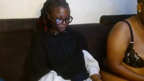 Snapshot of sticklavah chatting on December 20, 2025, 6:04 pm sticklavah online show from December 20, 2025, 6:04 pm