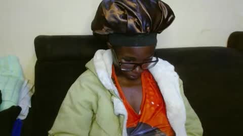 Snapshot of sticklavah chatting on January 13, 2026, 2:33 pm sticklavah online show from January 13, 2026, 2:33 pm