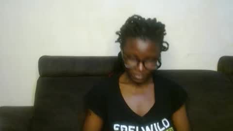 Snapshot of sticklavah chatting on January 19, 2026, 4:38 am sticklavah online show from January 19, 2026, 4:38 am