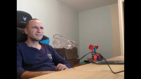 stickolive1 online show from October 20, 2025, 10:10 pm