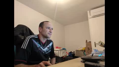 stickolive1 online show from April 20, 2026, 9:49 pm