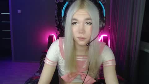 Steve online show from November 28, 2025, 6:54 pm