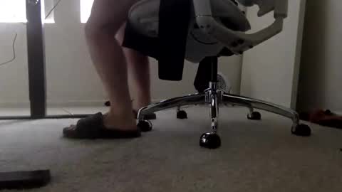 Snapshot of stilettodoll chatting on June 7, 2026, 4:33 pm StilettoDoll online show from June 7, 2026, 4:33 pm