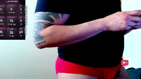 stiven253958 online show from June 2, 2026, 4:53 pm