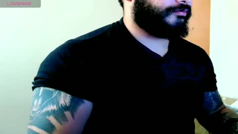 stiven253958 online show from June 13, 2026, 2:04 pm