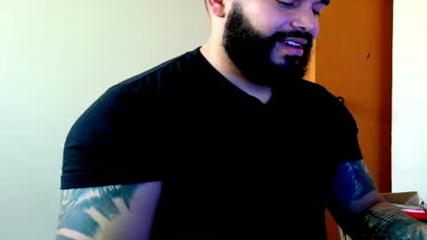 stiven253958 online show from June 30, 2026, 3:46 pm
