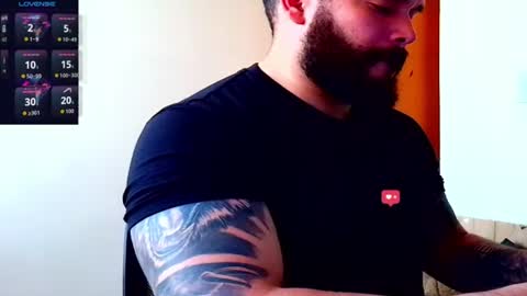 stiven253958 online show from July 18, 2026, 5:17 pm