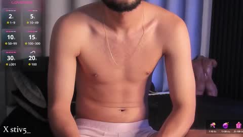 stiven__01 online show from October 10, 2025, 3:55 pm