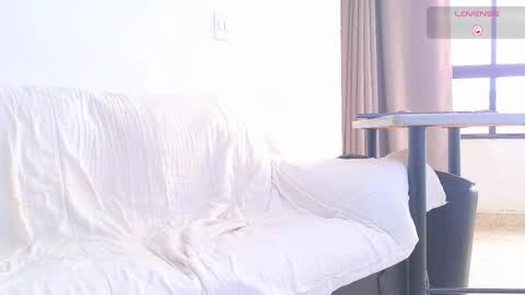 Stiven Montiel online show from October 31, 2025, 1:23 pm