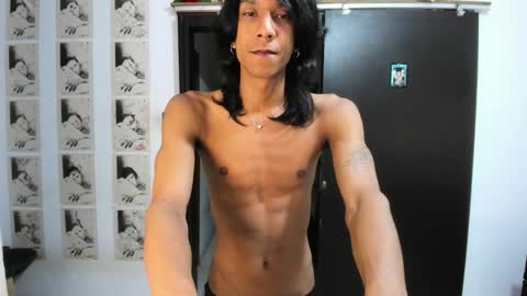 Snapshot of stiven_mystic chatting on September 17, 2025, 12:56 am Stiven Mystic online show from September 17, 2025, 12:56 am