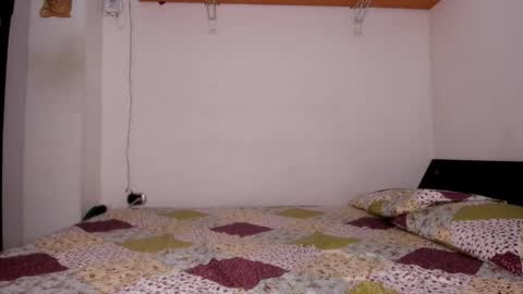 Snapshot of stiven_mystic chatting on October 18, 2025, 10:05 am Stiven Mystic online show from October 18, 2025, 10:05 am